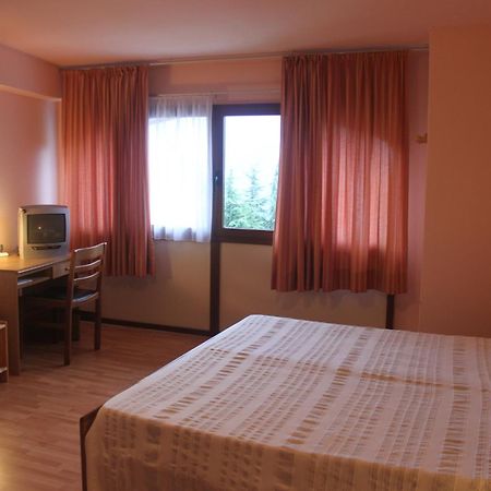 Locanda Del Pittore Arcumeggia Luaran gambar