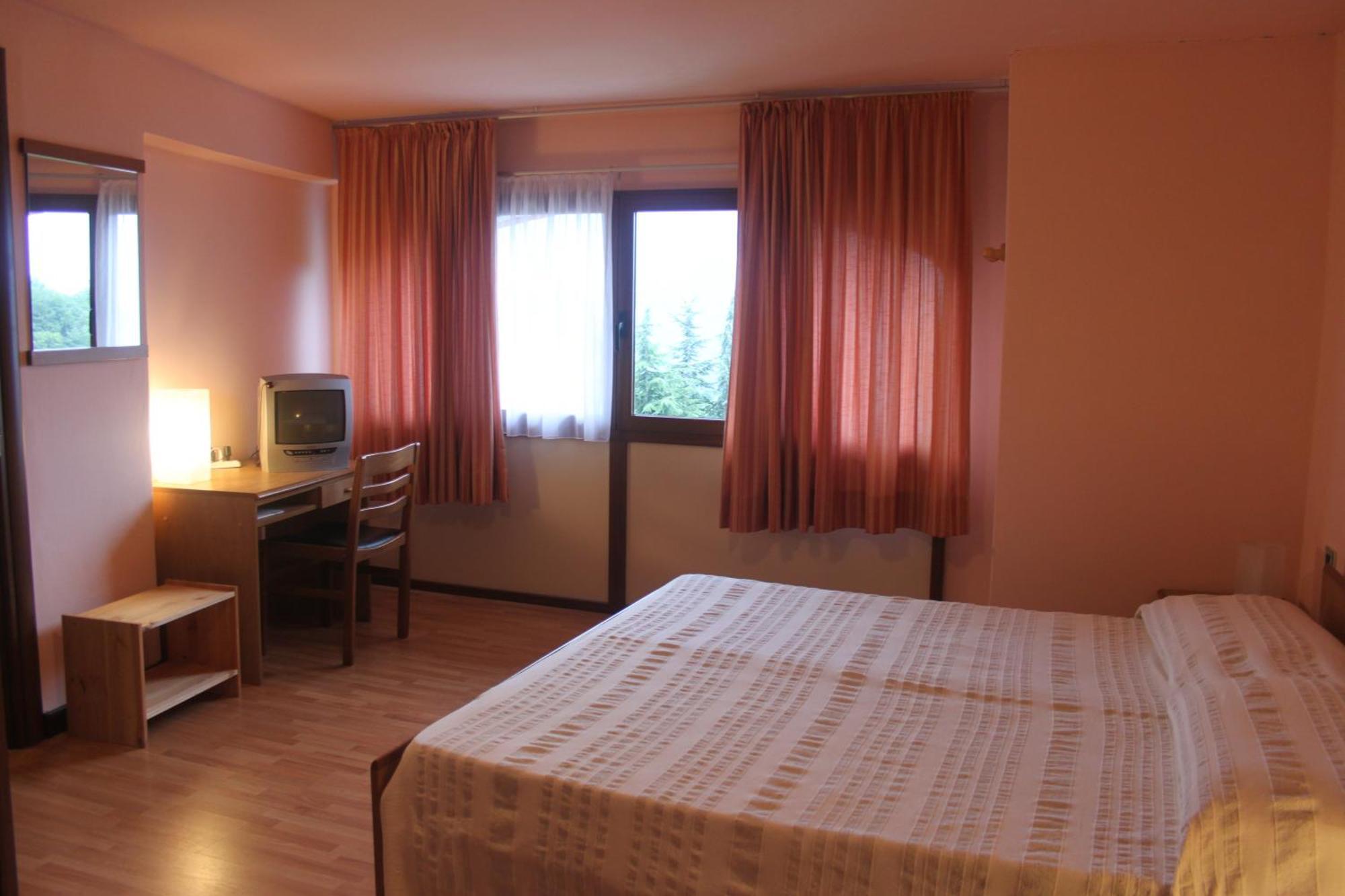 Locanda Del Pittore Arcumeggia Luaran gambar
