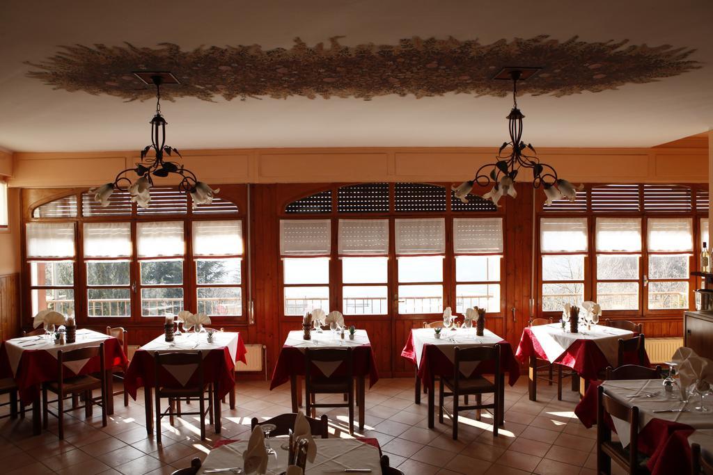 Locanda Del Pittore Arcumeggia Luaran gambar